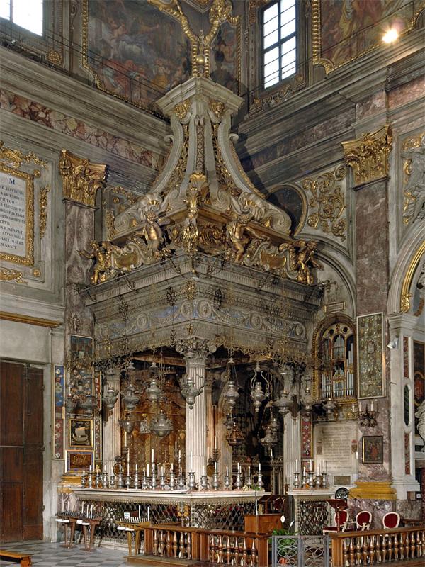 Базилика святейшего Благовещения. Италия, Флоренция.jpg
