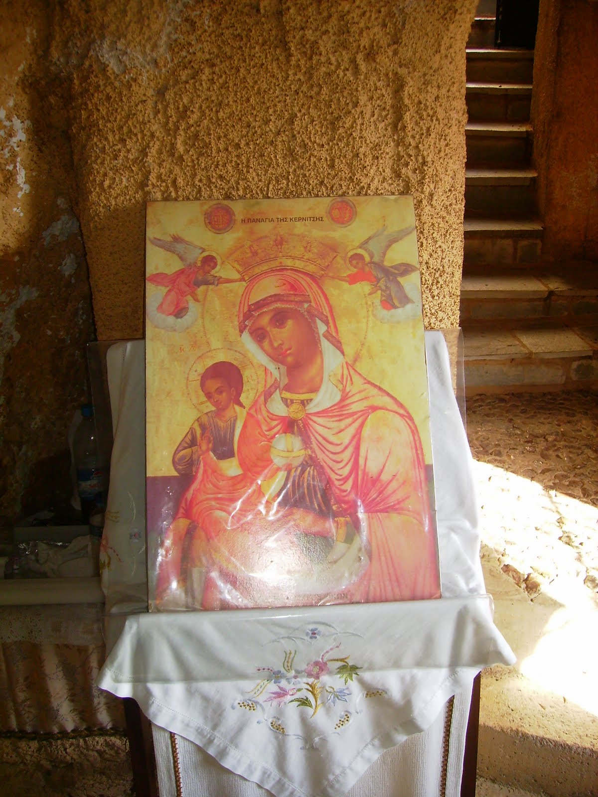Икона Божией Матери «Керница» в пещере