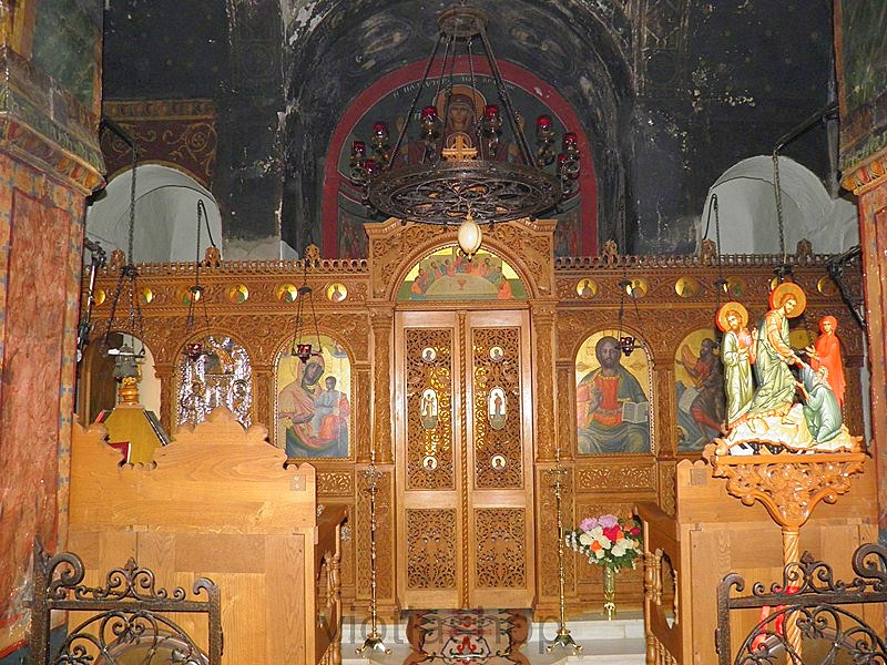 Благовещение Пресвятой Богородицы Геликонская в иконостасе